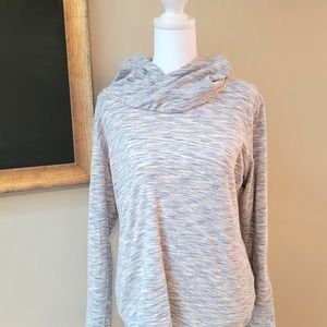 Columbia hooded long sleeve